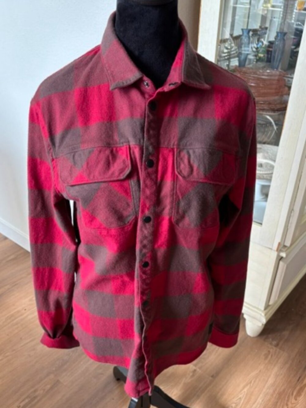 EVO Mens Red Plaid Flannel Shirt Small